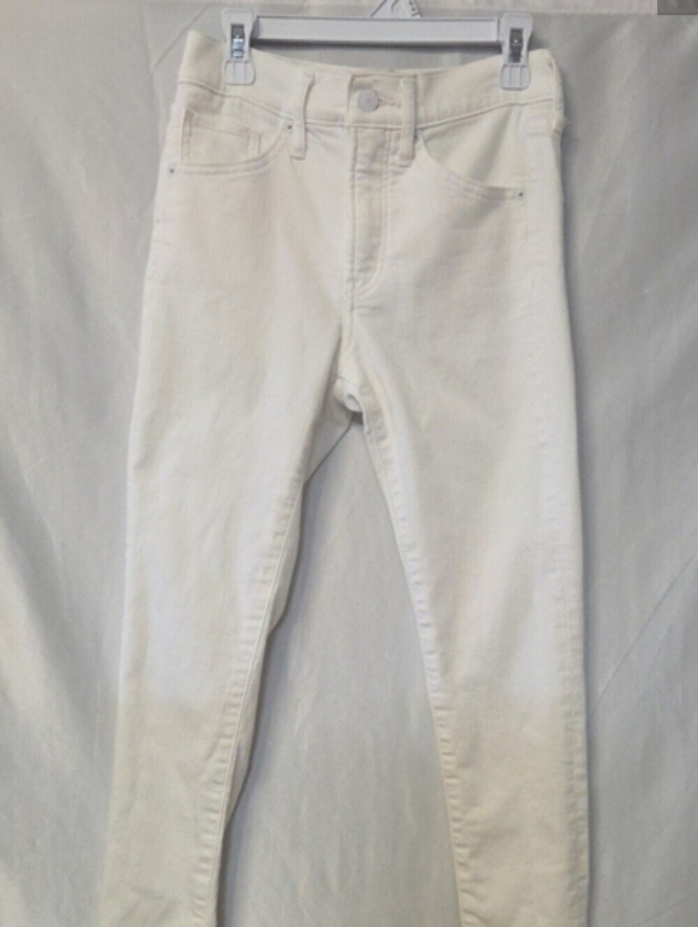 Express Women’s White Skinny Jeans Size 00 26x27 In